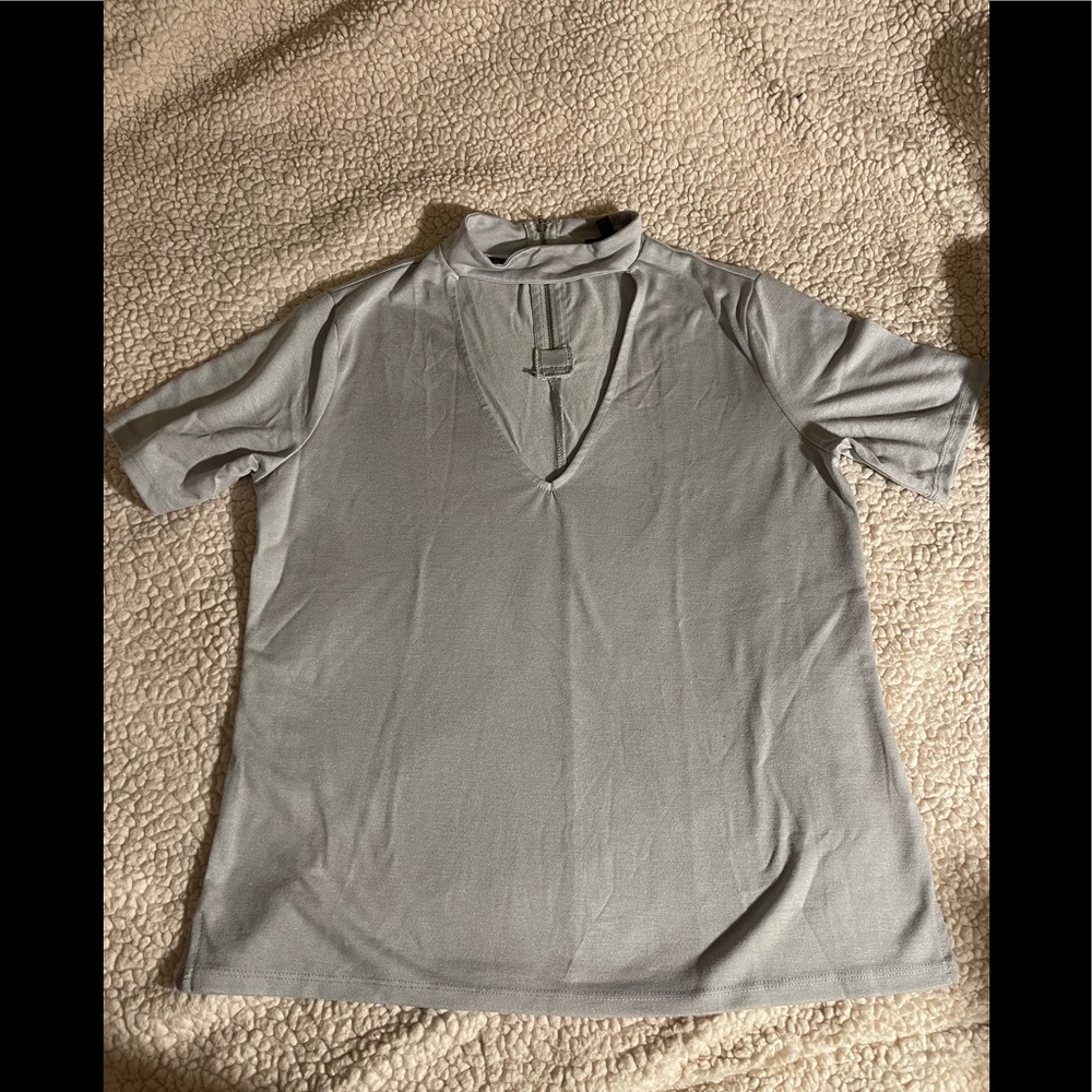 Top - Picture 2 of 6